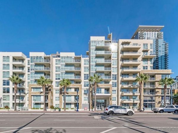 825 W Beech St , Unit 301, San Diego, CA 92101