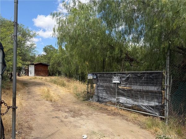 42520 Grama Rd , Aguanga, CA 92536