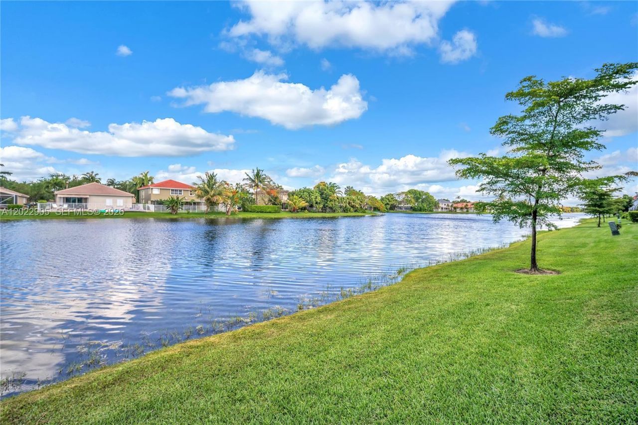 3698 San Simeon Cir , Weston, FL 33331 Photo