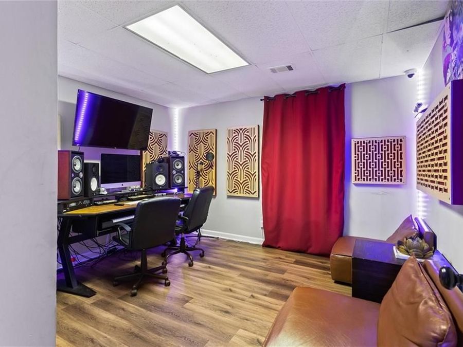 Property Image 39