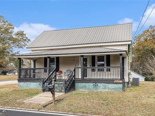441 W Cherry Street , Griffin, GA 30223