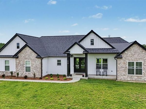 114 Gladshire Lane , Warrenton, MO 63383