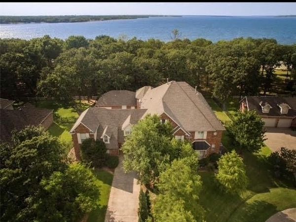 721 Paradise Cove, Shady Shores, TX 76208