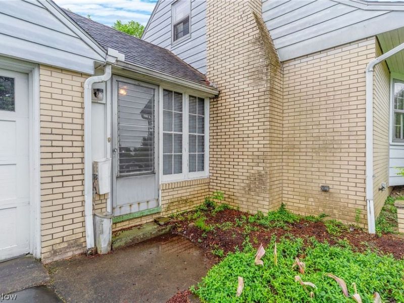 3130 Halsey Drive NE, Warren, OH 44483 Photo 32