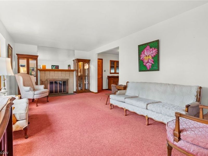 3130 Halsey Drive NE, Warren, OH 44483 Photo 4