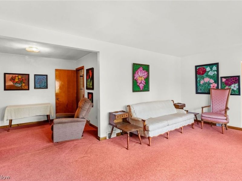 3130 Halsey Drive NE, Warren, OH 44483 Photo 6