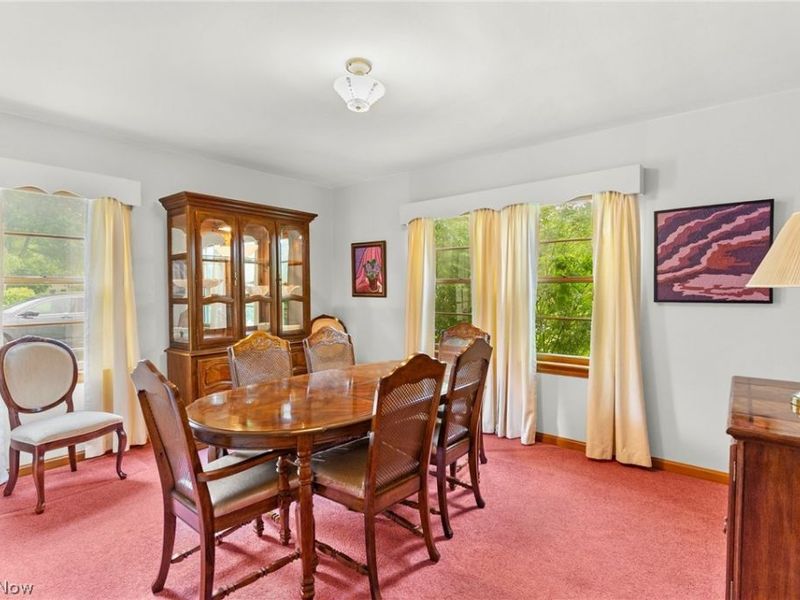 3130 Halsey Drive NE, Warren, OH 44483 Photo 8