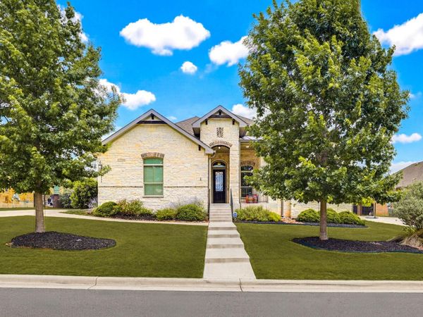 2546 Lermann ST, New Braunfels, TX 78132