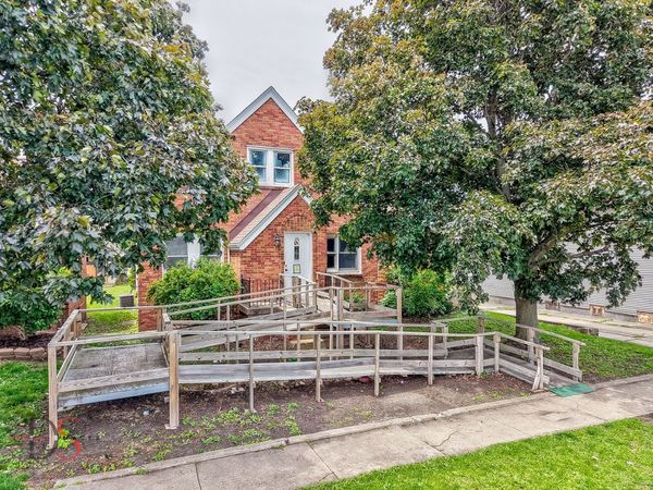 217 20th Avenue , Ottawa, IL 61350