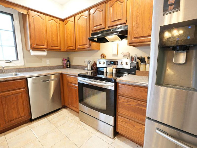 533 W Main Street , Leesburg, OH 45135 Photo 11