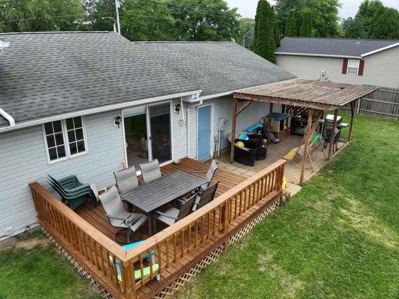 533 W Main Street , Leesburg, OH 45135 Photo 3