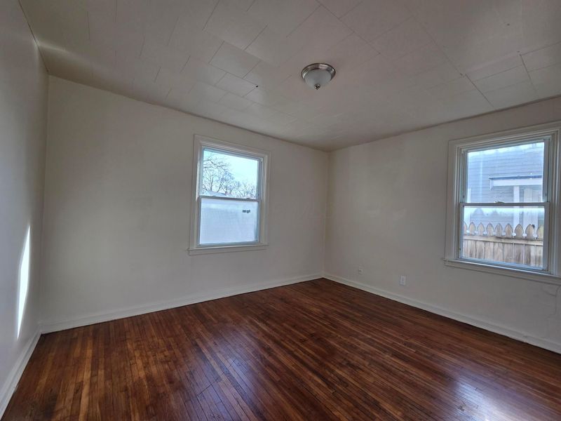 2569 Lexington Avenue , Columbus, OH 43211 Photo 14