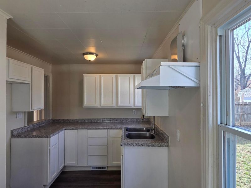 2569 Lexington Avenue , Columbus, OH 43211 Photo 2