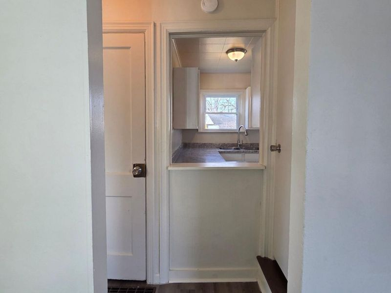 2569 Lexington Avenue , Columbus, OH 43211 Photo 8