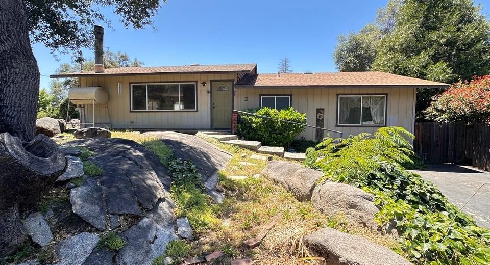 19380 Rockridge Way, Sonora, CA 95370 Photo
