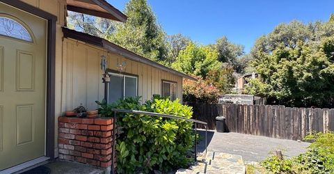 19380 Rockridge Way, Sonora, CA 95370 Photo