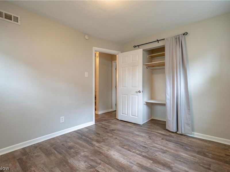 1151 Ruth Avenue , Cuyahoga Falls, OH 44221 Photo 12