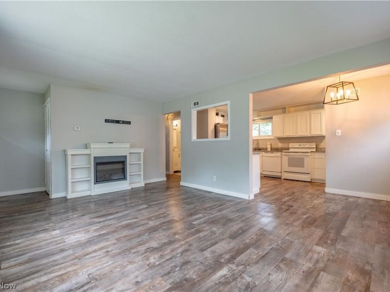 1151 Ruth Avenue , Cuyahoga Falls, OH 44221 Photo 3