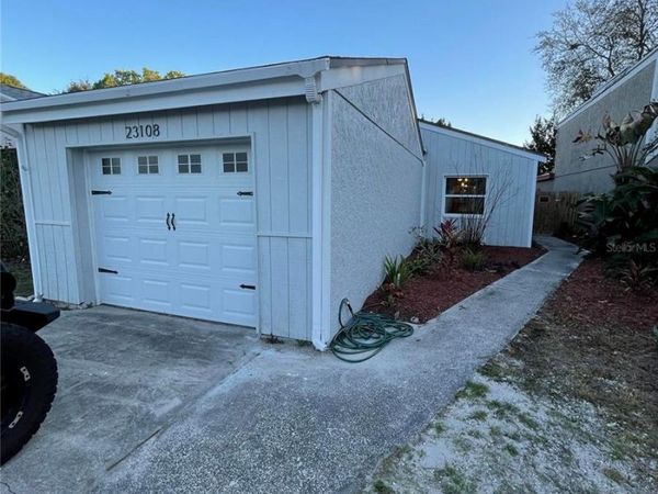 23108 DOVER DRIVE , LAND O LAKES, FL 34639