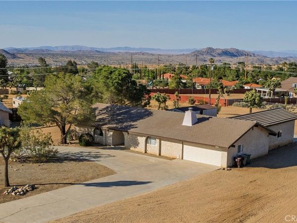 58406 Joshua , Yucca Valley, CA 92284