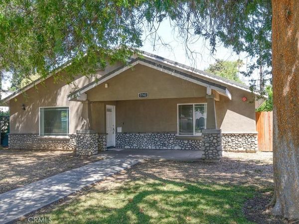 5742 Magnolia , Riverside, CA 92506
