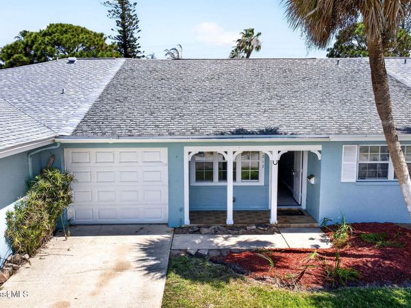 212 Emerald Drive W , Indian Harbour Beach, FL 32937