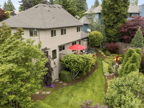 1960 Sunburst Terrace, West Linn, OR 97068