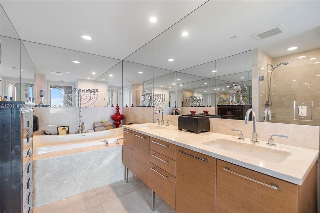 17001 Collins Ave , Unit 1703, Sunny Isles Beach, FL 33160 Photo