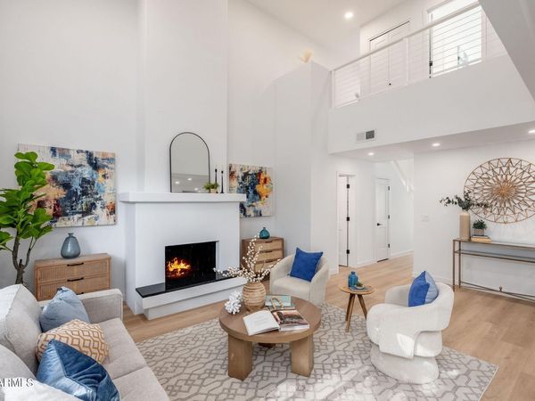 10 W GEORGIA Avenue, Unit 16, Phoenix, AZ 85013