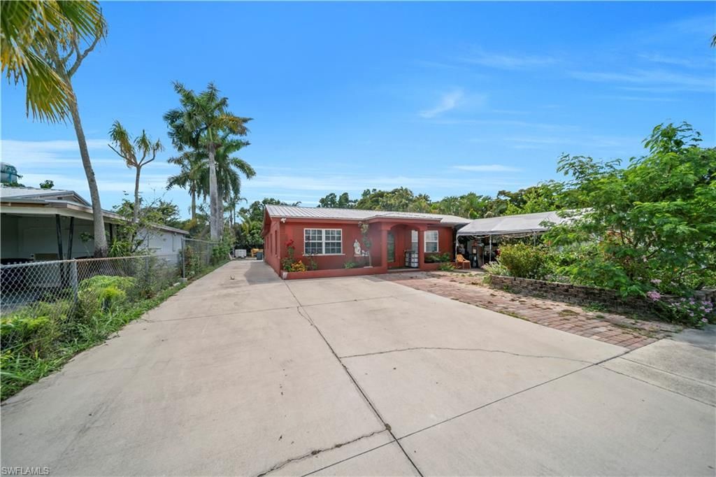 422 Bellair Rd , Fort Myers, FL 33905 Photo
