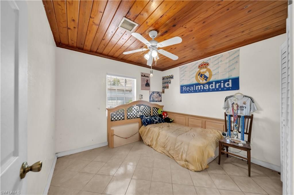 422 Bellair Rd , Fort Myers, FL 33905 Photo