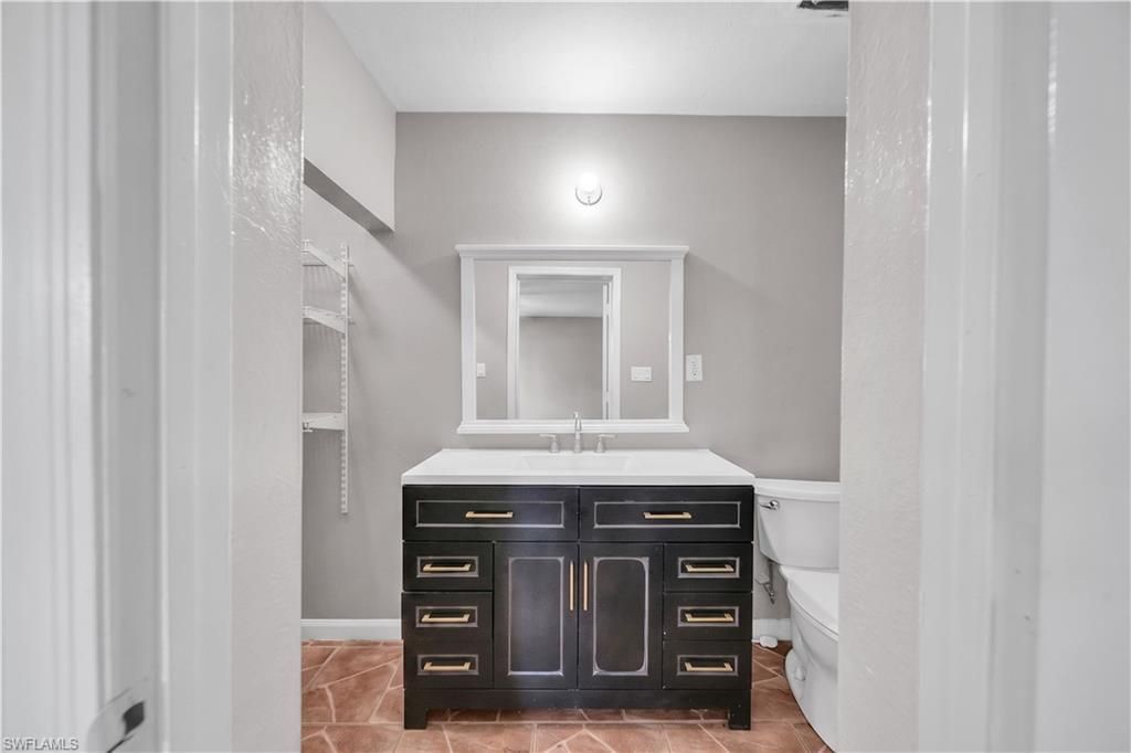 422 Bellair Rd , Fort Myers, FL 33905 Photo