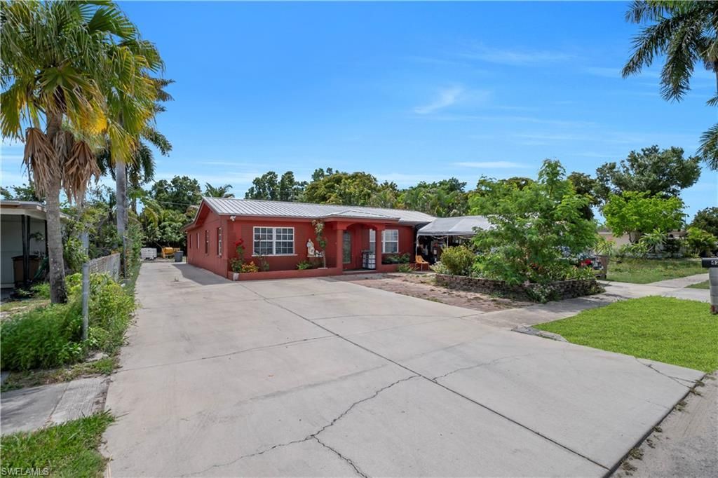 422 Bellair Rd , Fort Myers, FL 33905 Photo