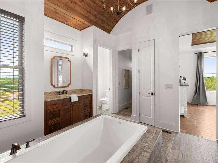 Property Image 68