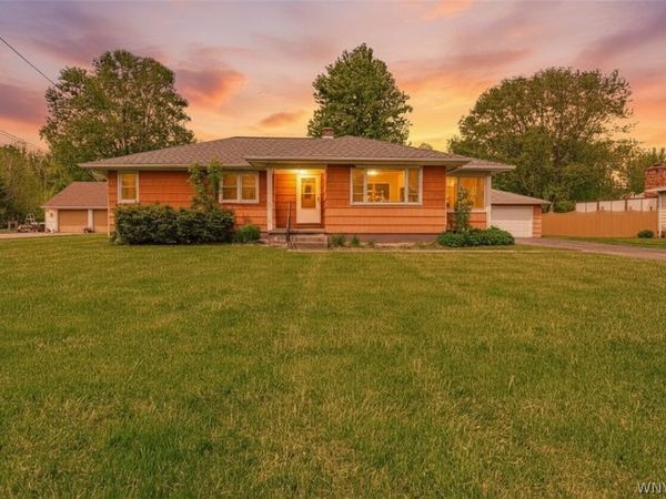 7132 Nash Road, North Tonawanda, NY 14120