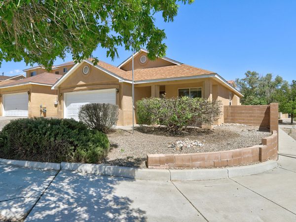 5931 Sleepy Nights Road NW, Albuquerque, NM 87114