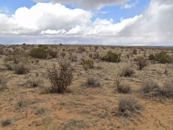 27th Unit 1 Lot 56,57 Block 9 Avenue NW, Unit 1, Rio Rancho, NM 87144