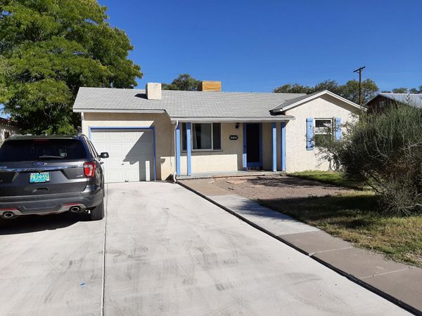 808 Carlisle Boulevard NE, Albuquerque, NM 87106