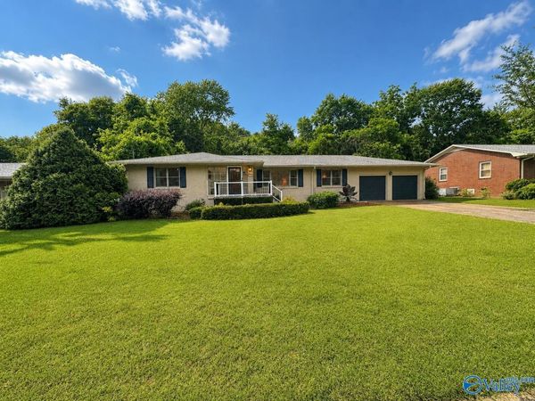 2708 Imperial Drive, Huntsville, AL 35801