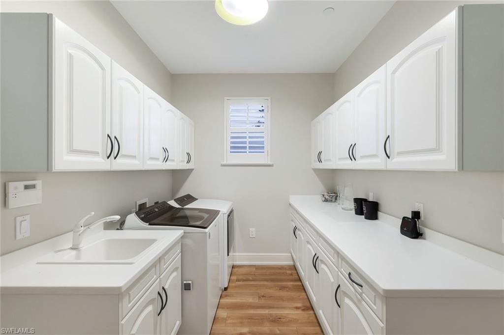 588 Avellino Isles Cir, Unit 20101, Naples, FL 34119 Photo