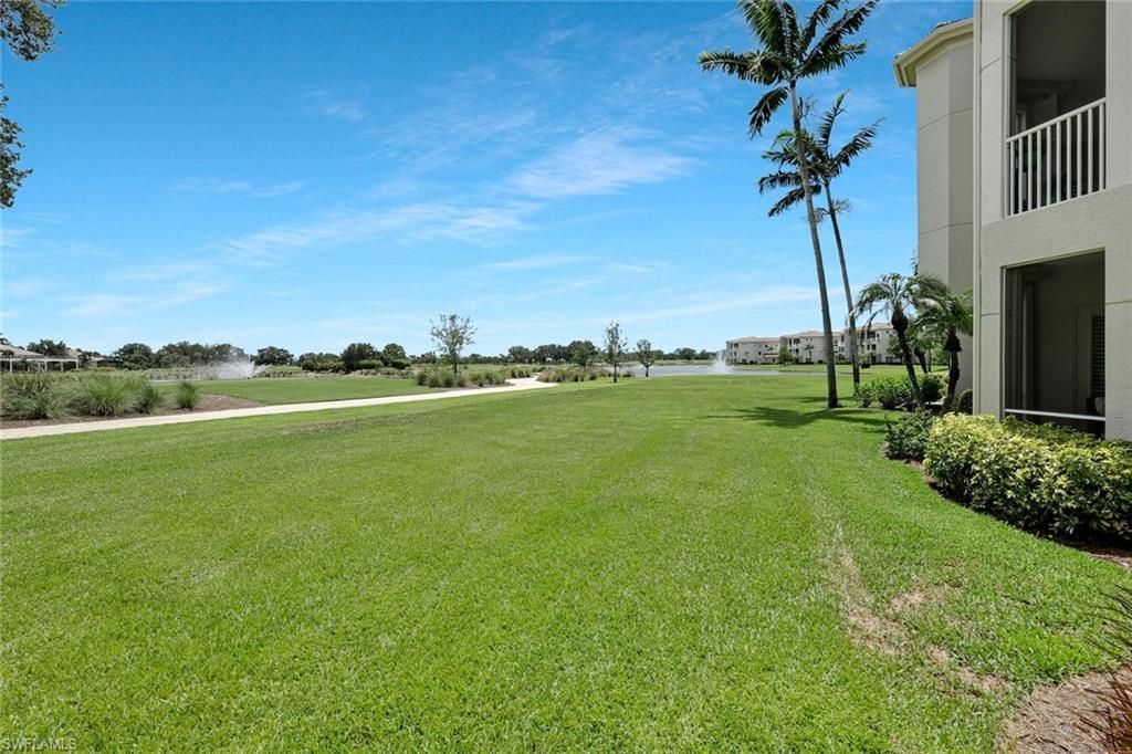 588 Avellino Isles Cir, Unit 20101, Naples, FL 34119 Photo