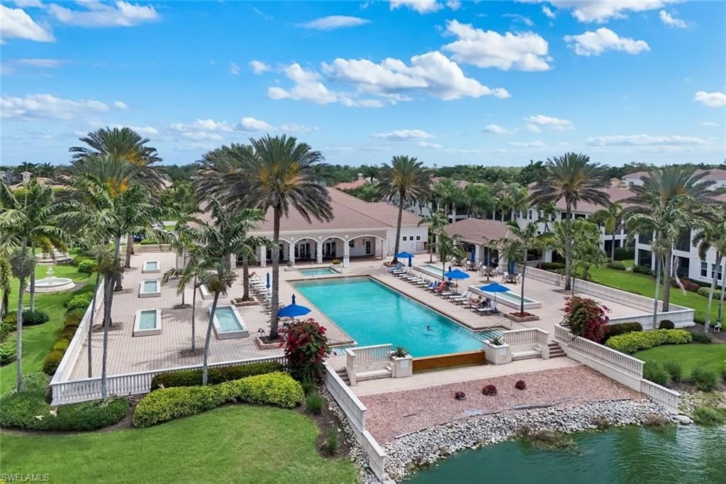 588 Avellino Isles Cir, Unit 20101, Naples, FL 34119 Photo