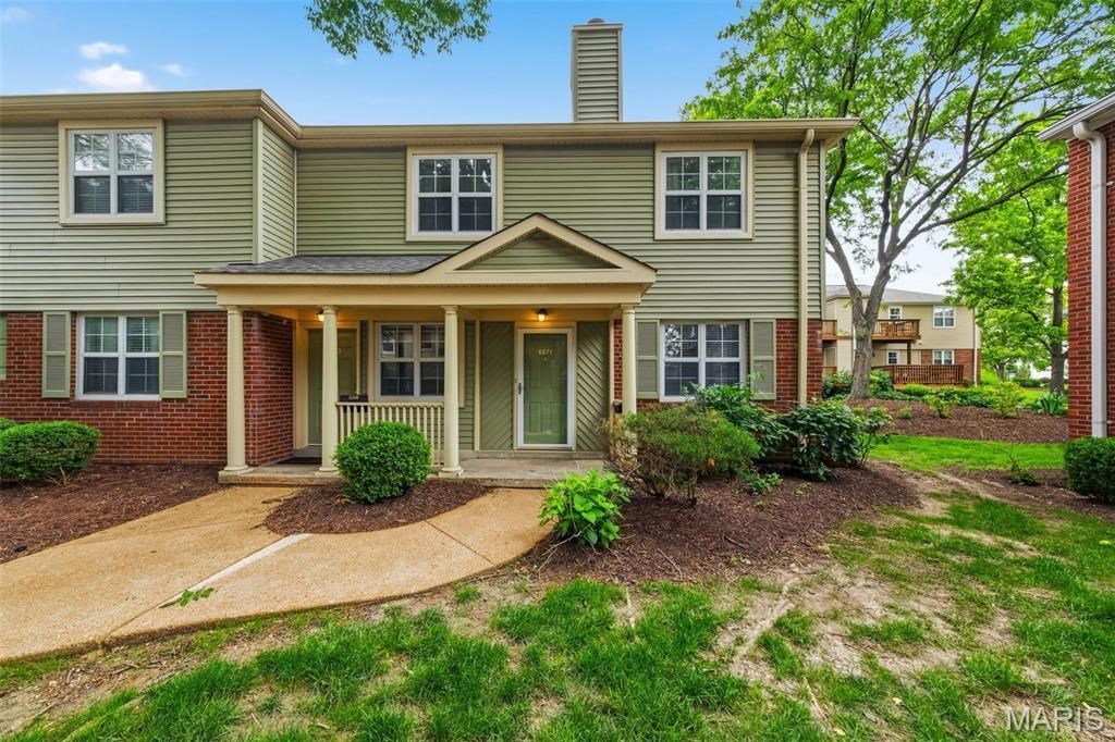 8871 Flamingo Court , Brentwood, MO 63144 Main Photo