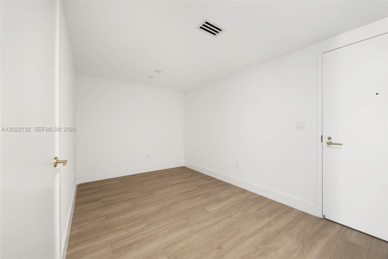 90 NE 32nd St , Unit 504, Miami, FL 33127 Photo