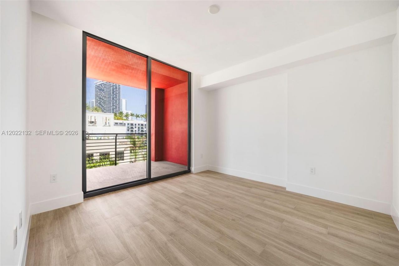 90 NE 32nd St , Unit 504, Miami, FL 33127 Photo