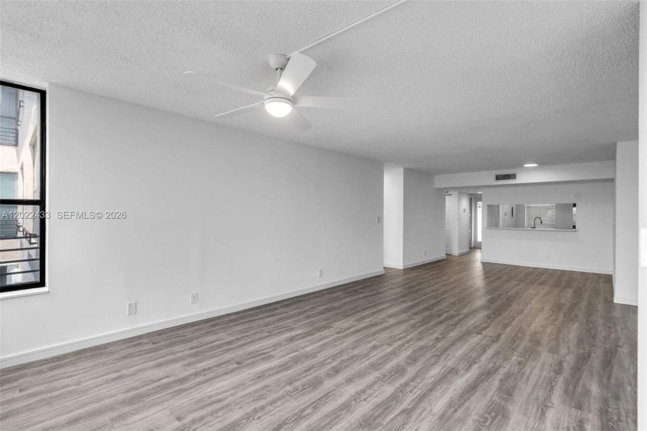 2767 Carambola Cir S, Unit 402, Coconut Creek, FL 33066 Photo