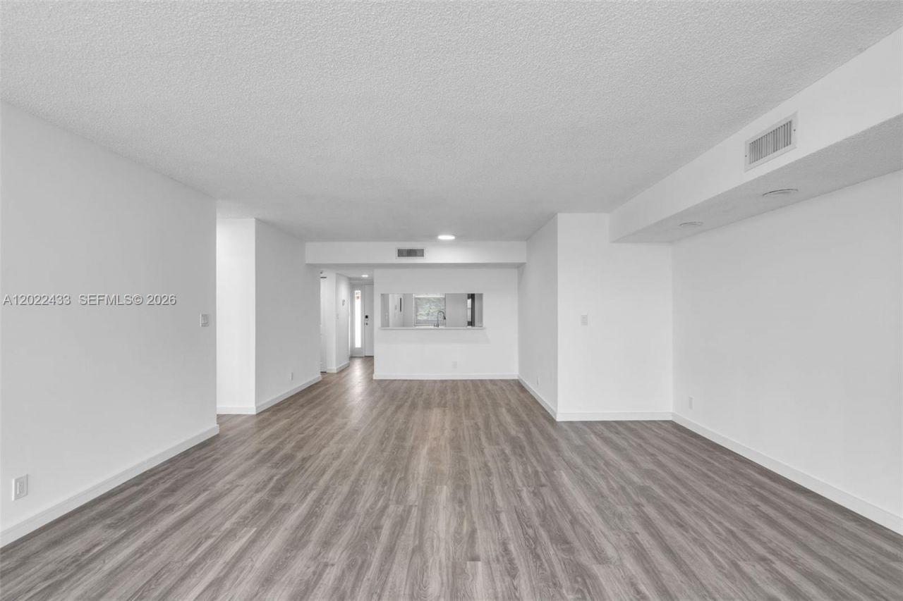 2767 Carambola Cir S, Unit 402, Coconut Creek, FL 33066 Photo