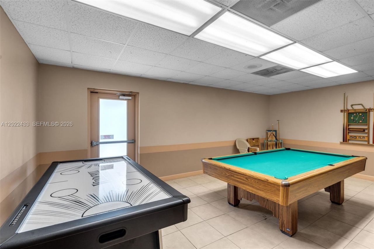2767 Carambola Cir S, Unit 402, Coconut Creek, FL 33066 Photo