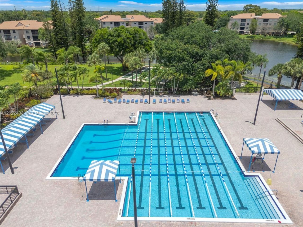 2767 Carambola Cir S, Unit 402, Coconut Creek, FL 33066 Photo