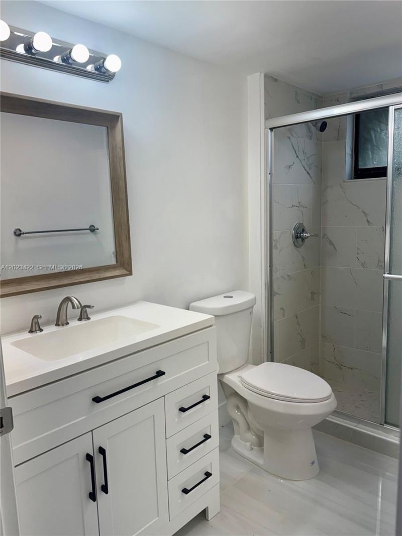 605 Ives Dairy Rd , Unit 306-7, Miami, FL 33179 Photo
